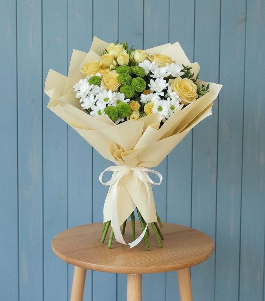 Букет цветов из: Хризантемы и Розы в Вознесенской Краснодарского края