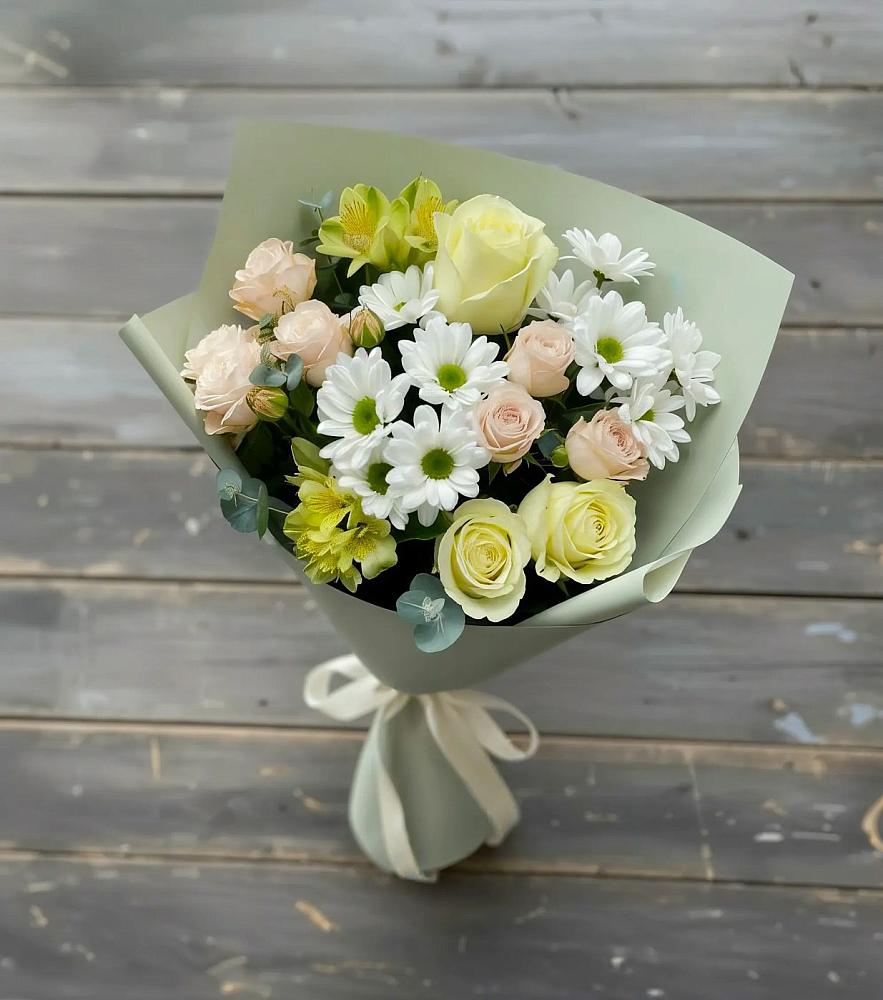 Букет цветов из: Альстромерии, Розы и Хризантемы в Вознесенской Краснодарского края