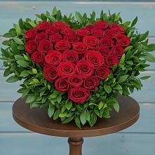 Цветочная композиция из Розы в виде сердца #REPLACE_PRED# Вознесенской Краснодарского края