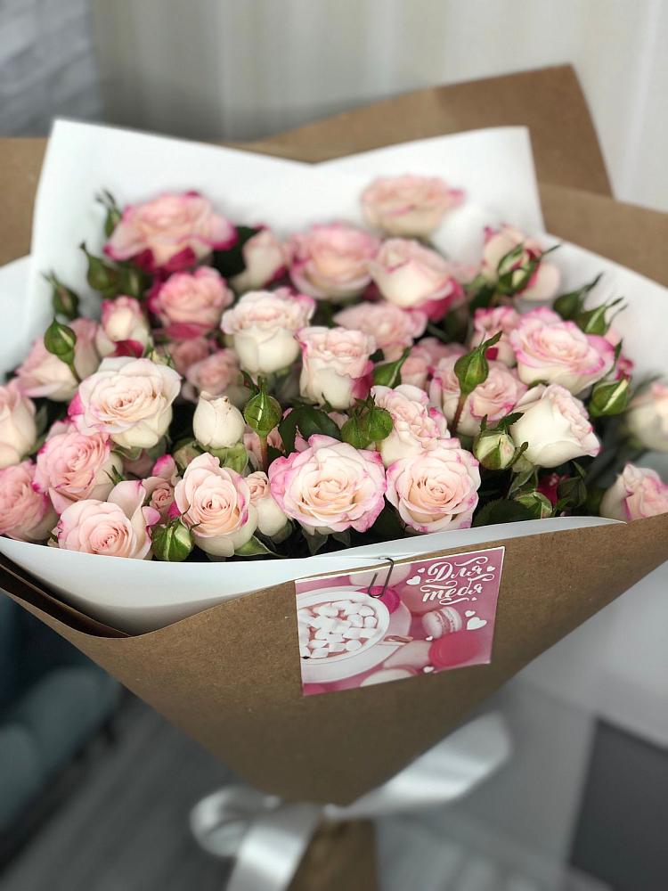 Букет цветов из: Розы в Вознесенской Краснодарского края