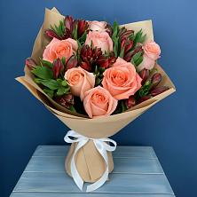 Букет цветов из:  Розы и Альстромерии в Вознесенской Краснодарского края
