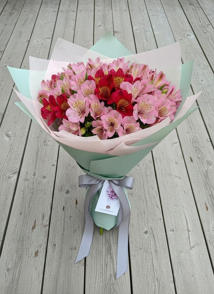 Букет цветов из: Альстромерии в Вознесенской Краснодарского края