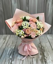 Букет цветов из:  Гвоздики, Розы и Хризантемы в Вознесенской Краснодарского края
