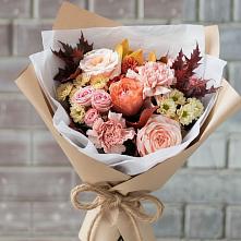 Букет цветов из:  Гвоздики, Хризантемы и Розы в Вознесенской Краснодарского края