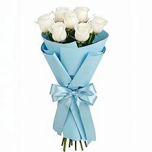 Букет 7 белых роз Проуд в Вознесенской Краснодарского края