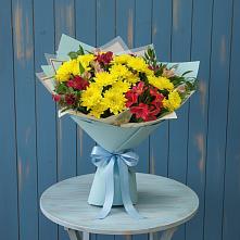 Букет цветов из:  Альстромерии и Хризантемы в Вознесенской Краснодарского края